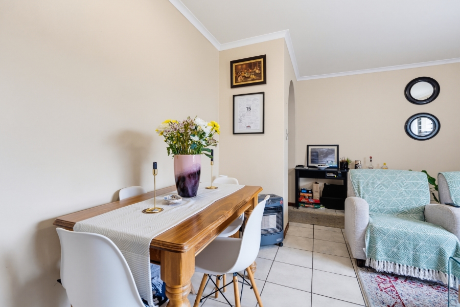 2 Bedroom Property for Sale in Edgemead Western Cape